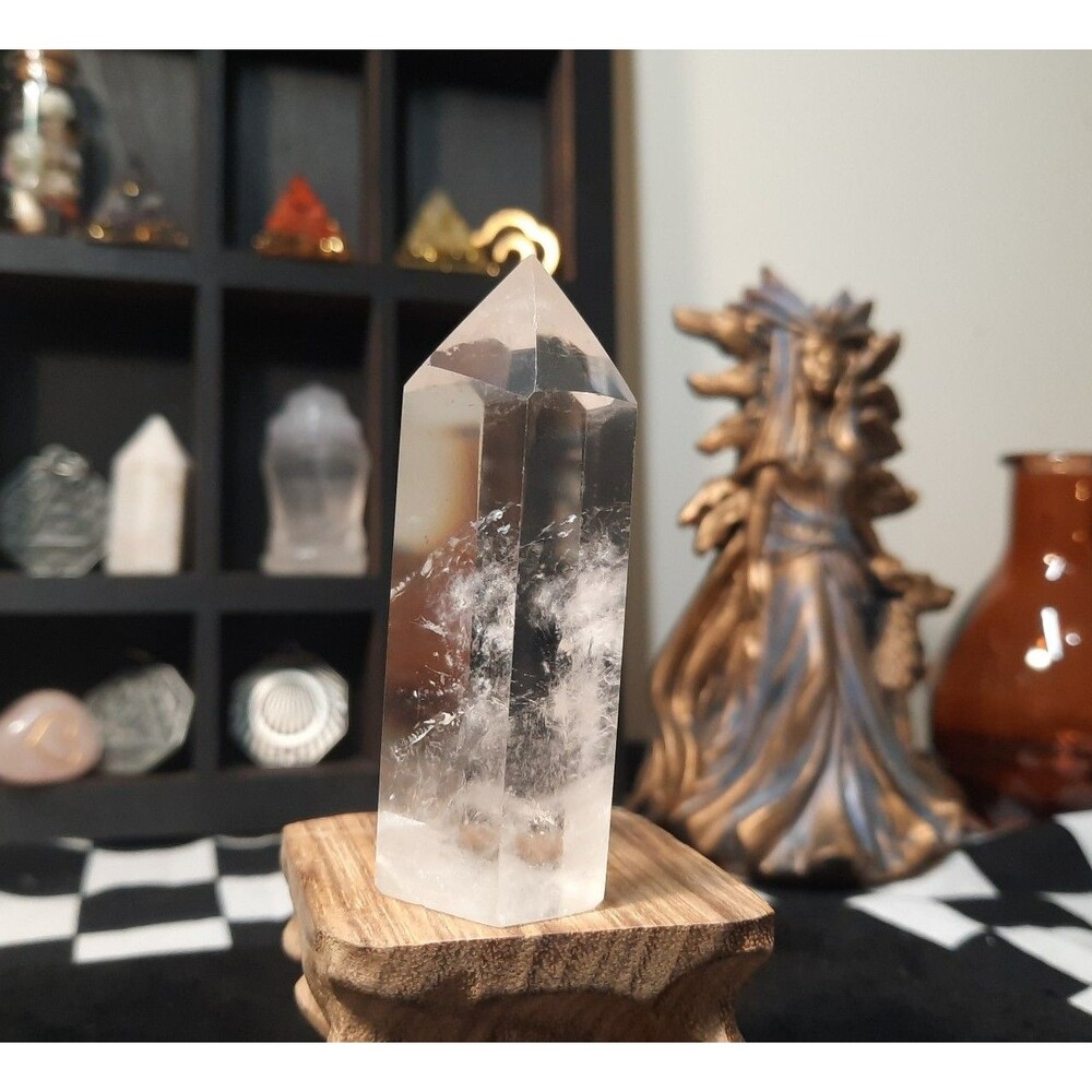 Clear Quartz Crystal Point - Picture 4 of 9